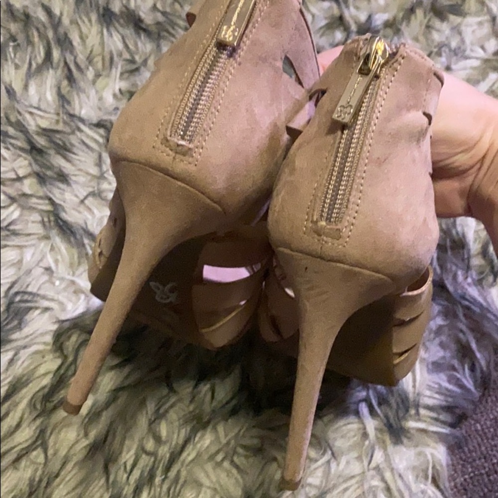 Jessica Simpson Reesyn Size 8.5 Heels - Picture 3 of 4